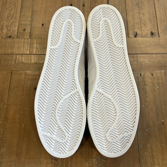 Adidas superstars white on white leather NWOB - Picture 6 of 7
